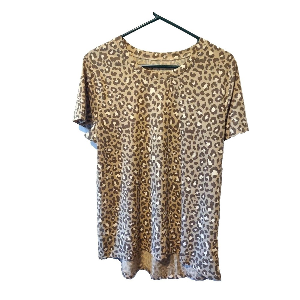 Zoe + Liv Top Women XXL Leopard Print Boho Streetwear Tan Brown High Low T-Shirt